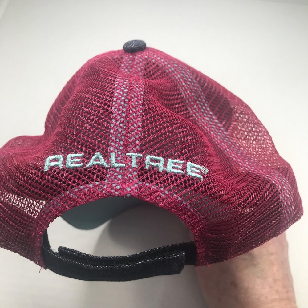 Realtree Women's Hook And Loop Adjustable Blue De… - image 3